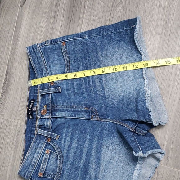 J. Crew womens jean shorts size 26 - Picture 5 of 7